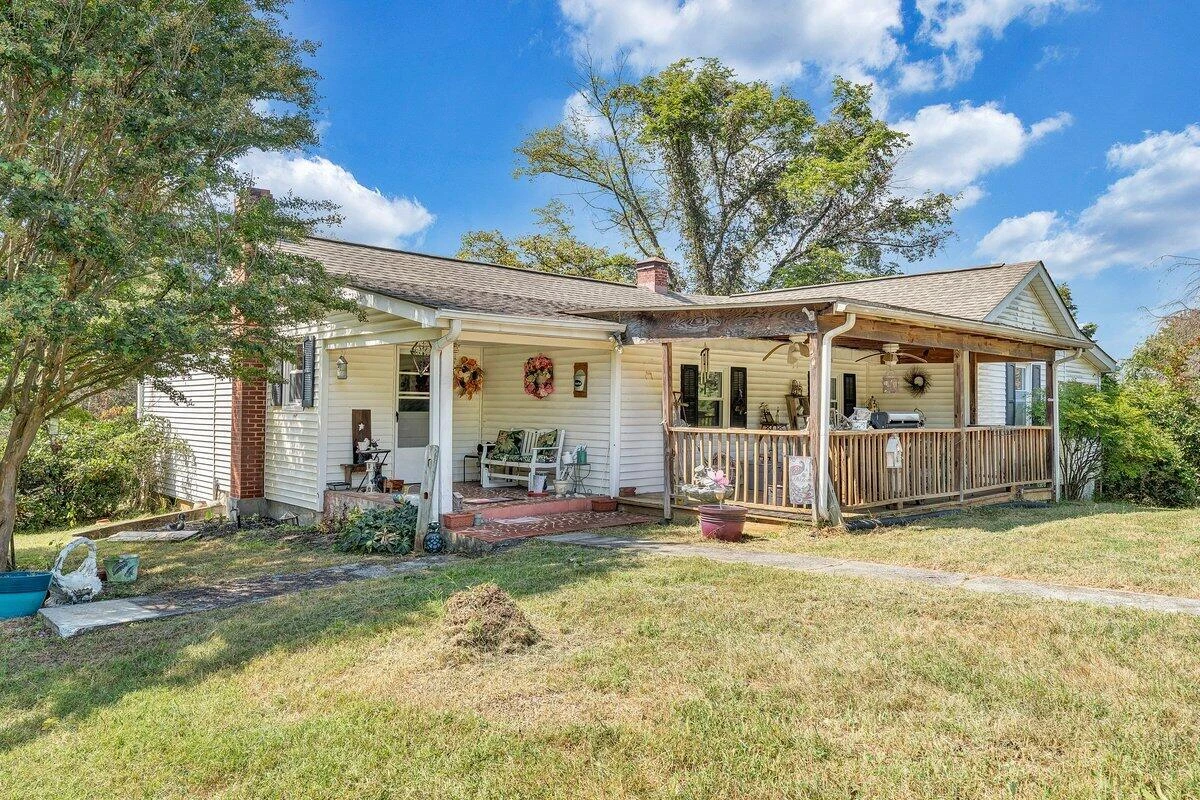 187 West RD