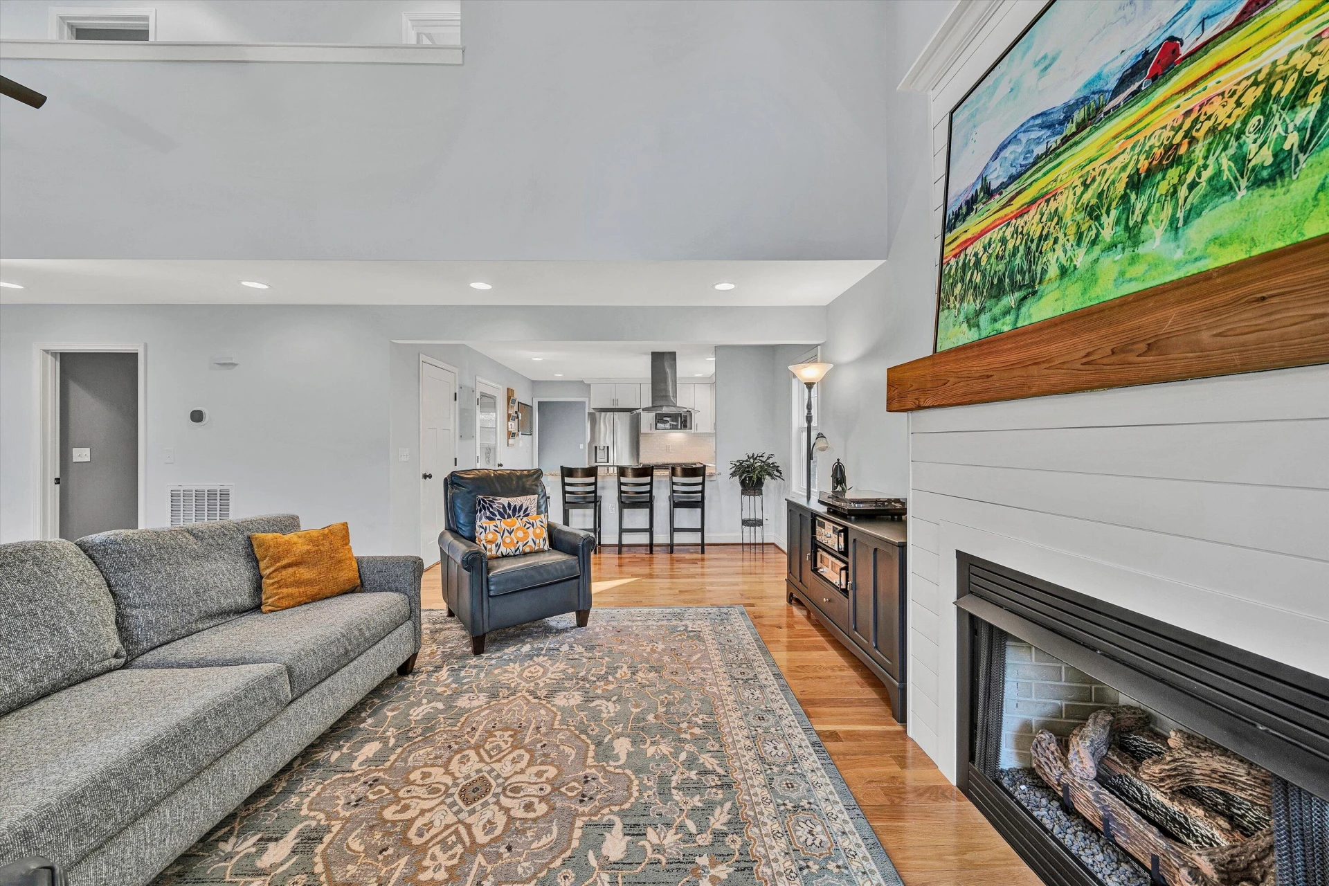 1705 Windsor AVE SW - Photo 6