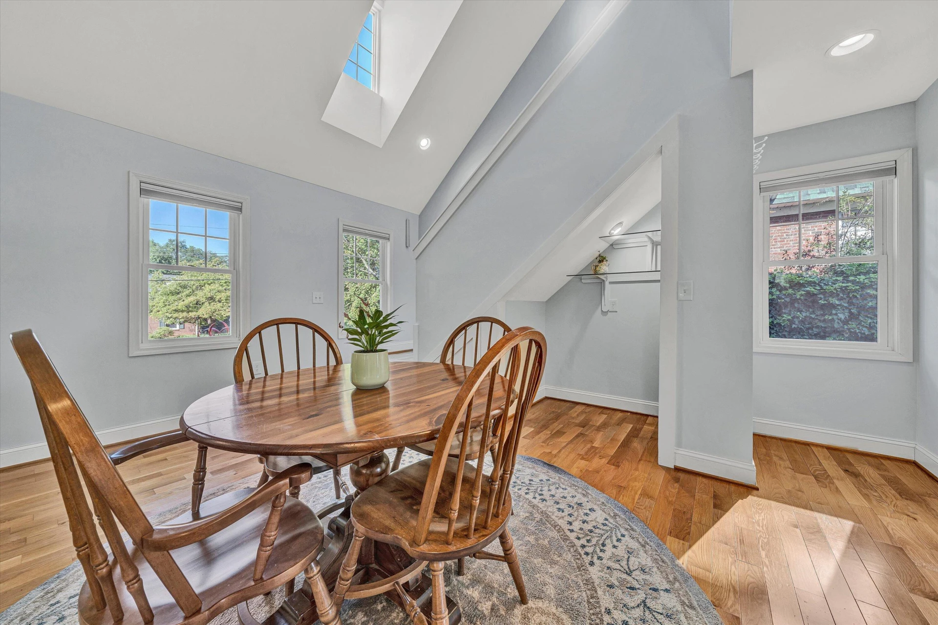 1705 Windsor AVE SW - Photo 16