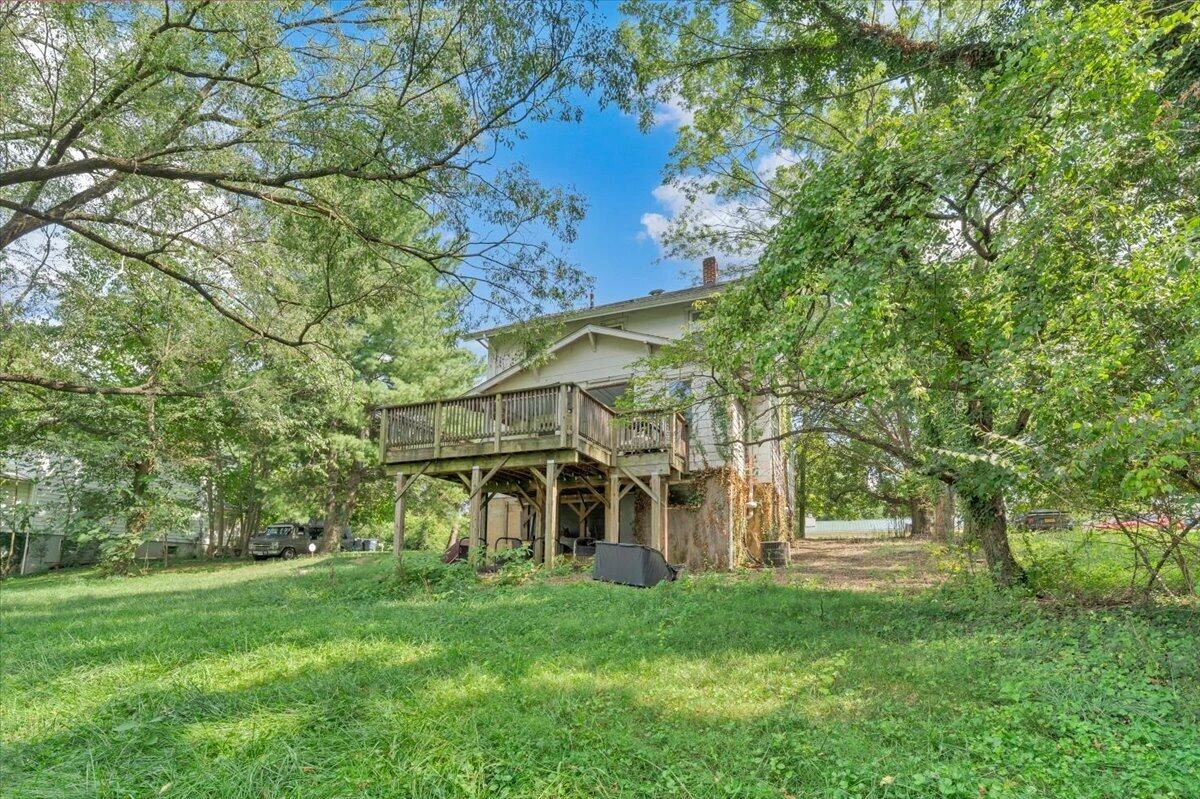 2220 Eastgate AVE NE - Photo 44