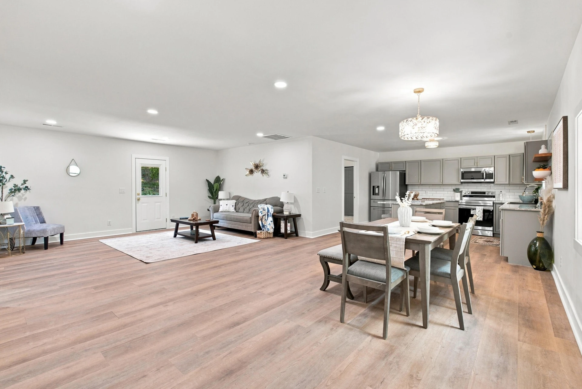 3332 Forbes Mill RD - Photo 6