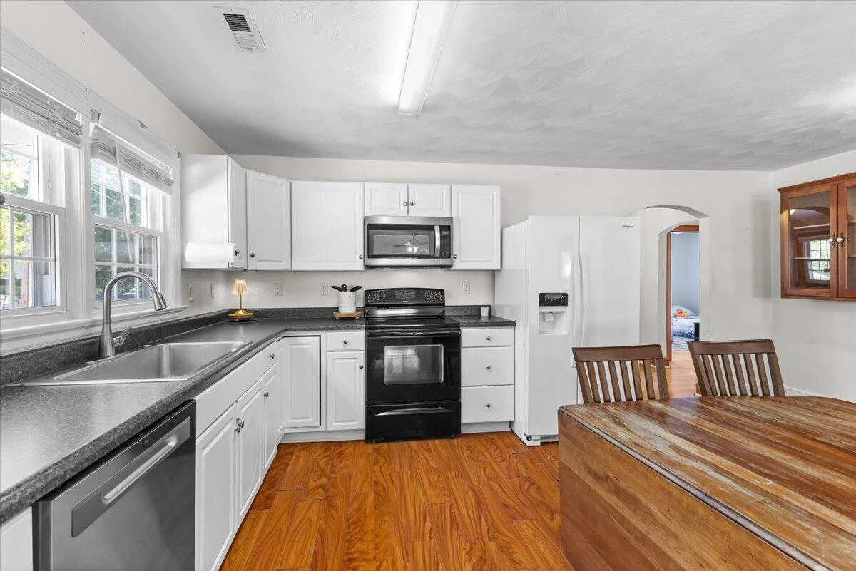 1615 Garst ST - Photo 14