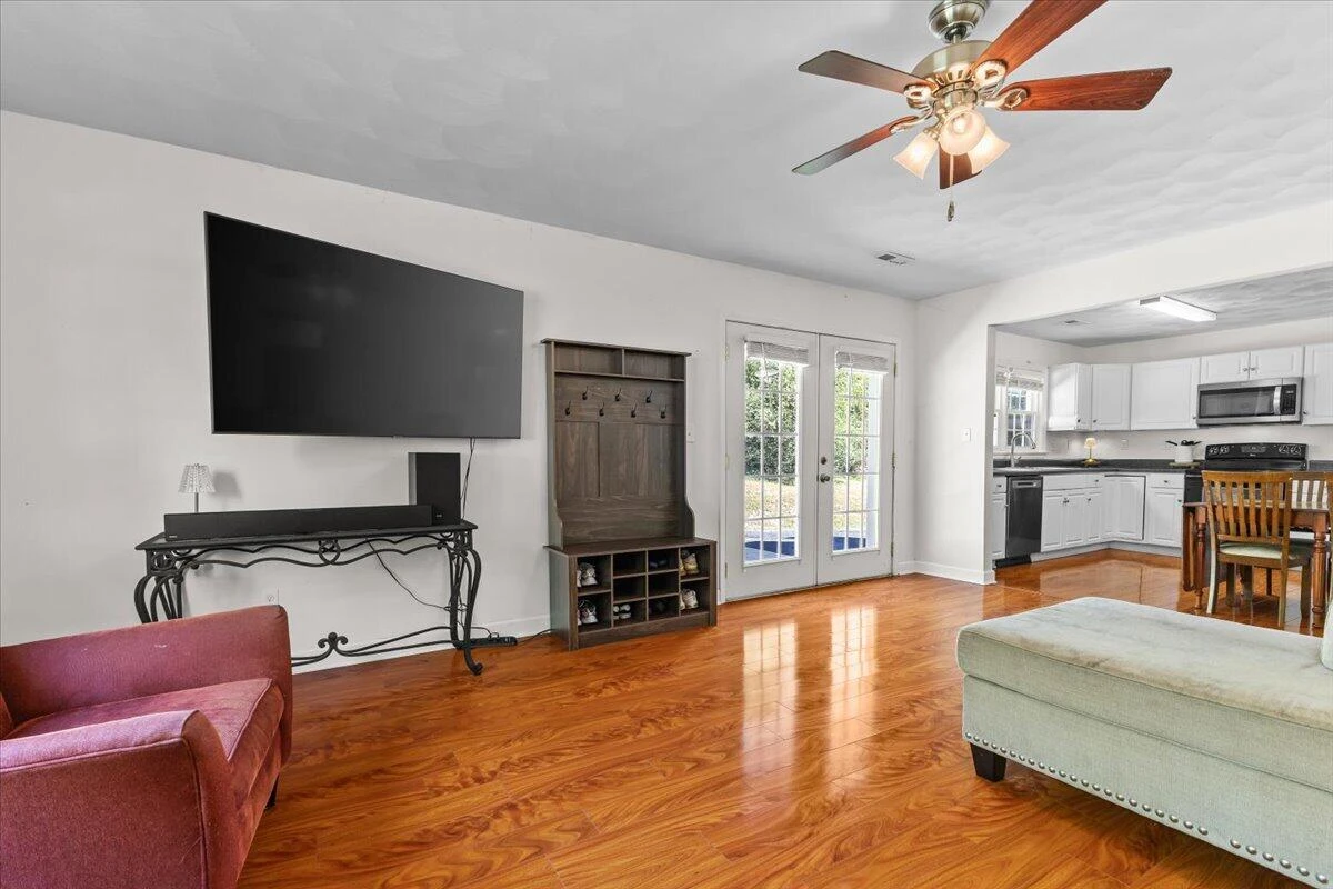1615 Garst ST - Photo 18