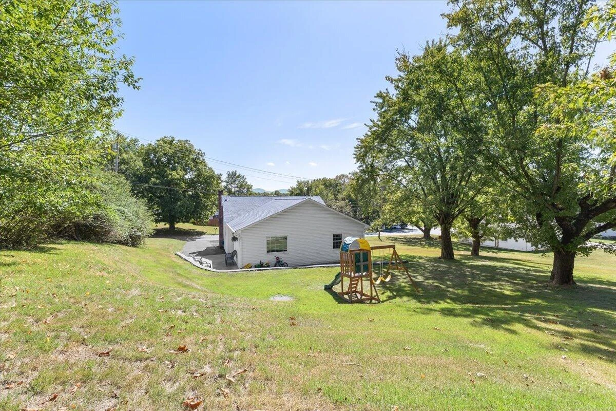 1615 Garst ST - Photo 31