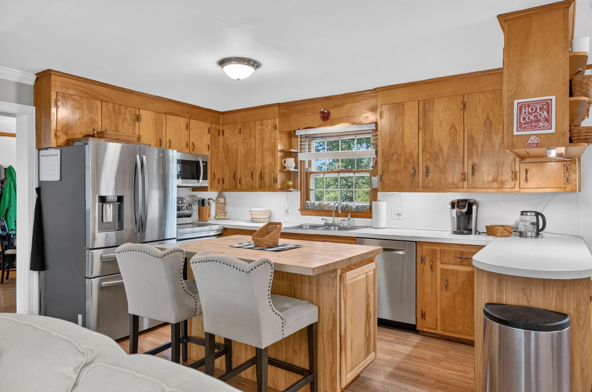 8450 Forest RD - Photo 3