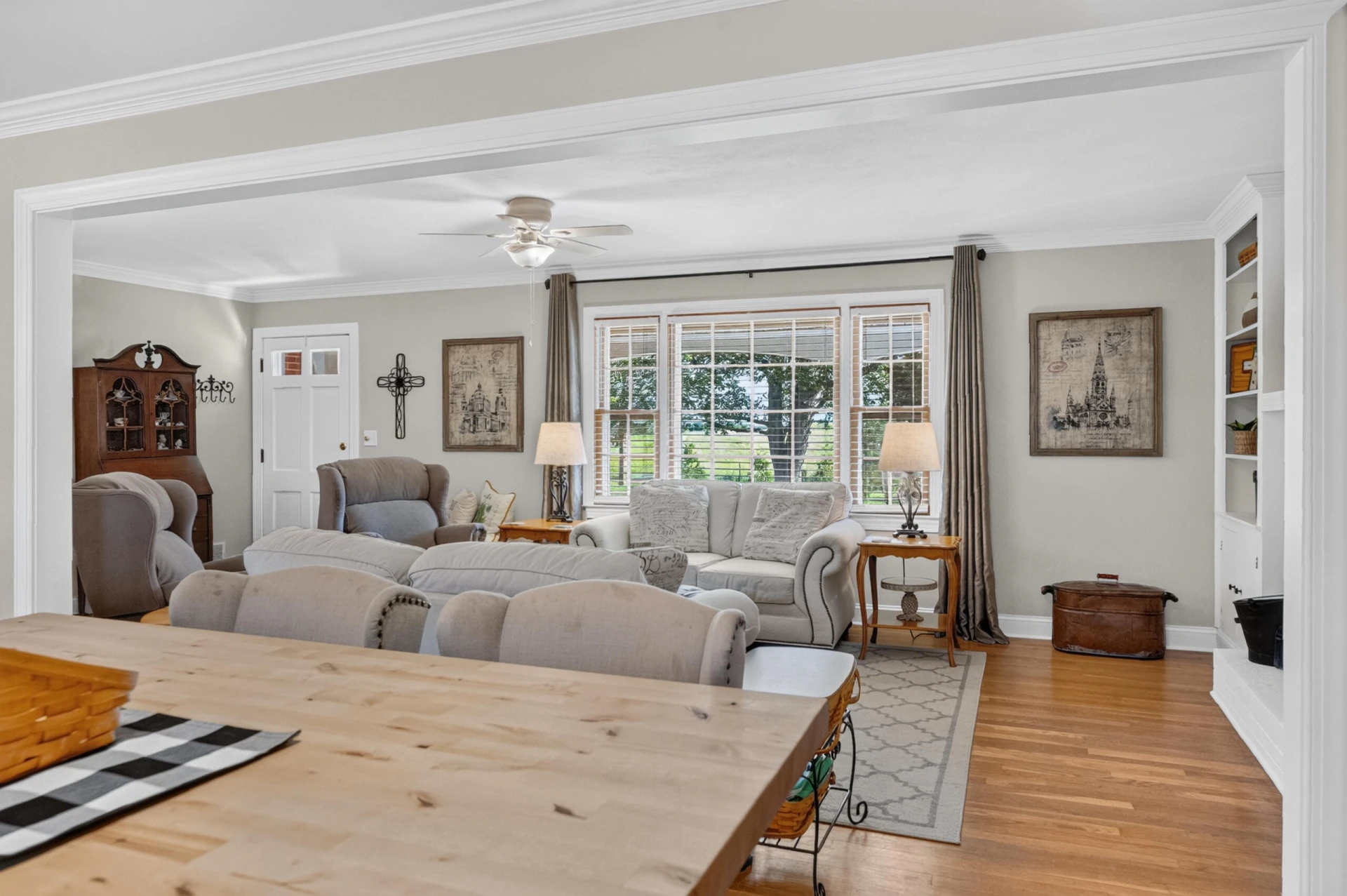 8450 Forest RD - Photo 20