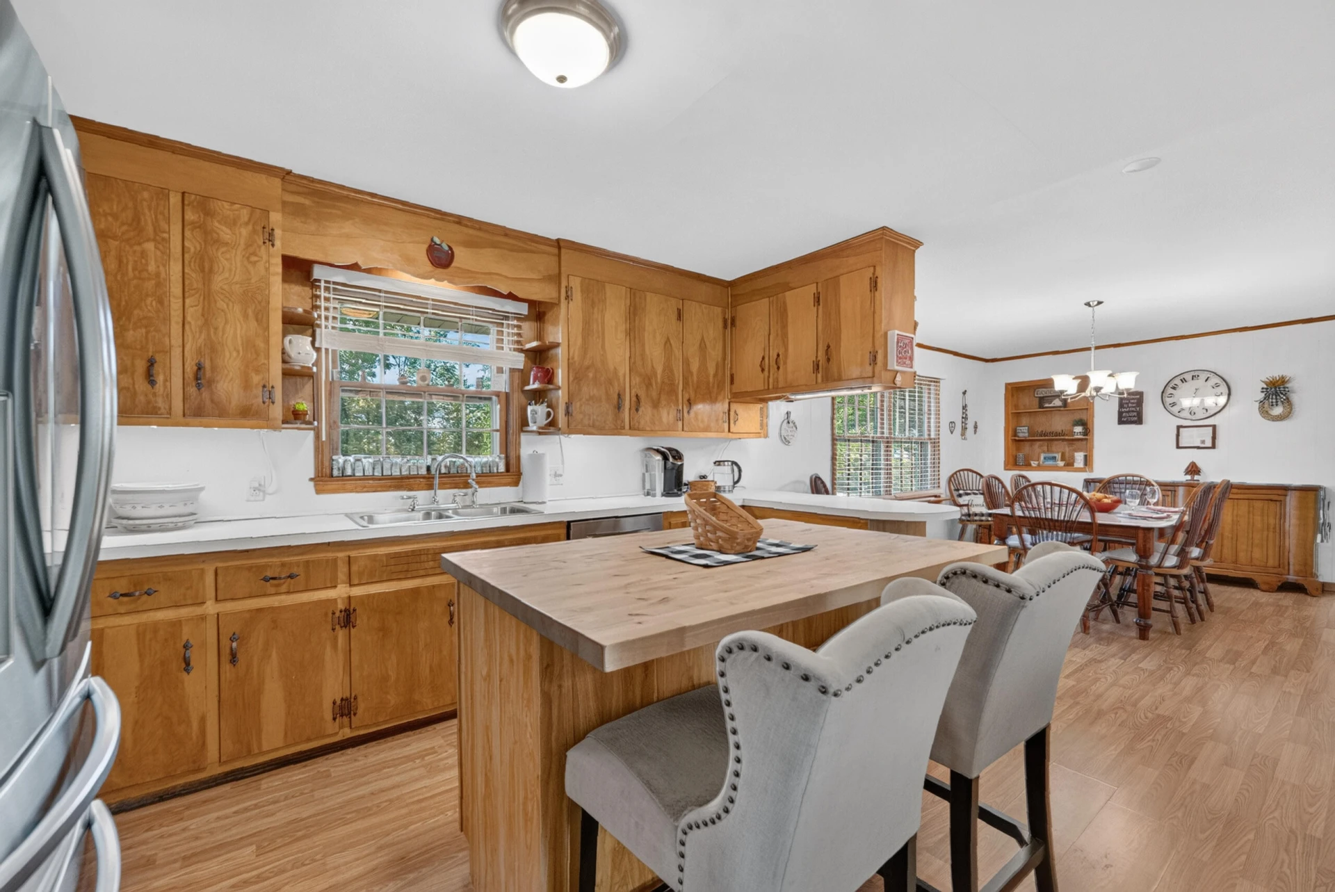 8450 Forest RD - Photo 23