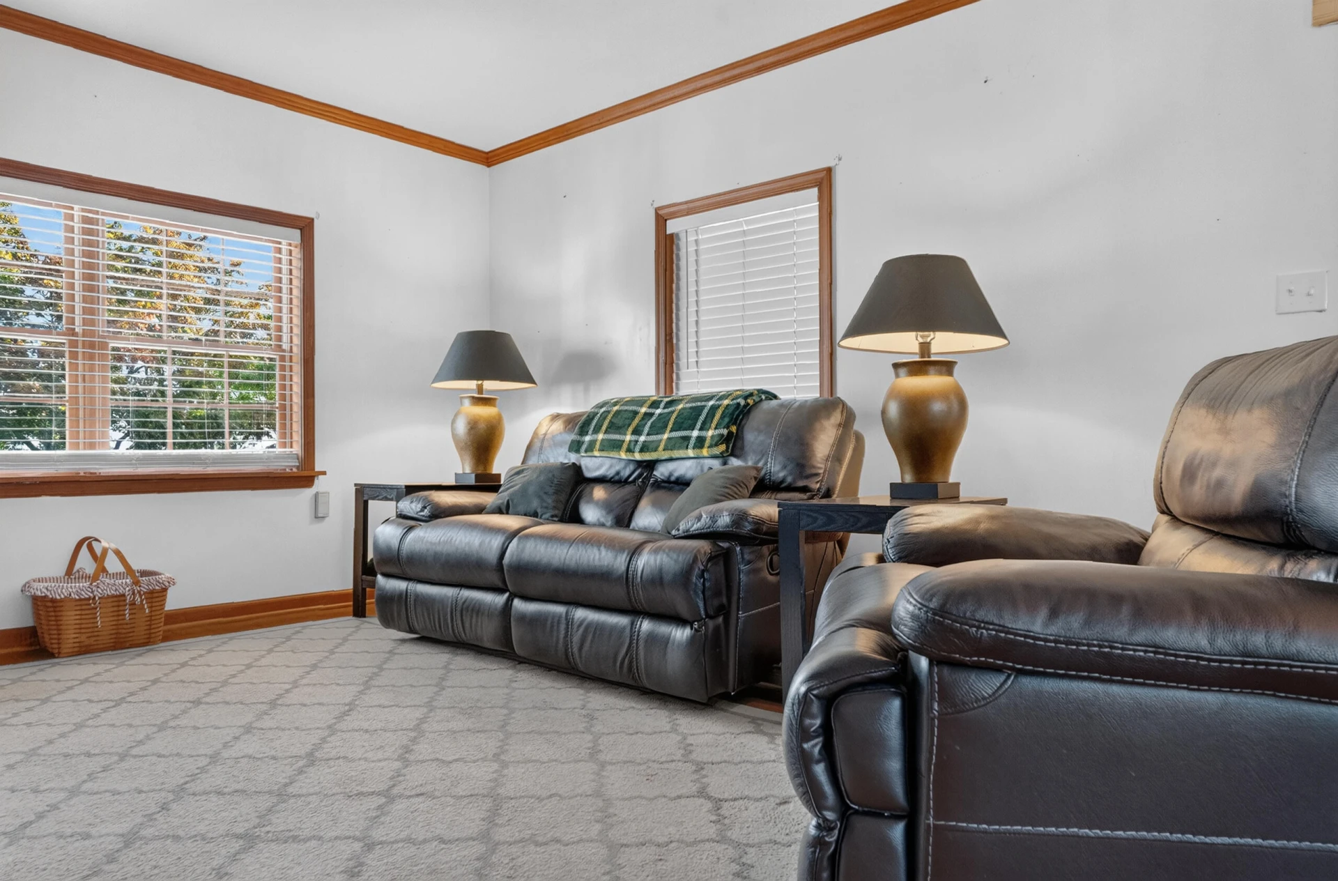 8450 Forest RD - Photo 30