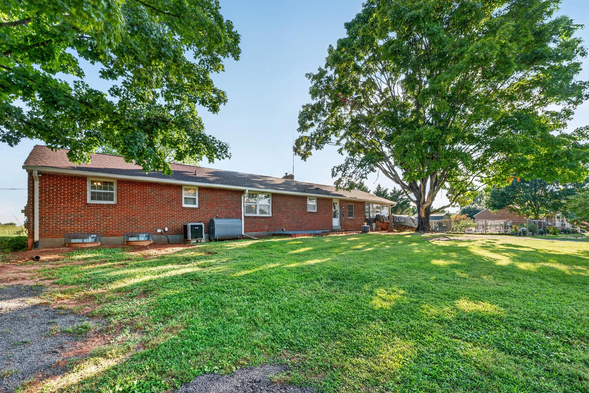 8450 Forest RD - Photo 54