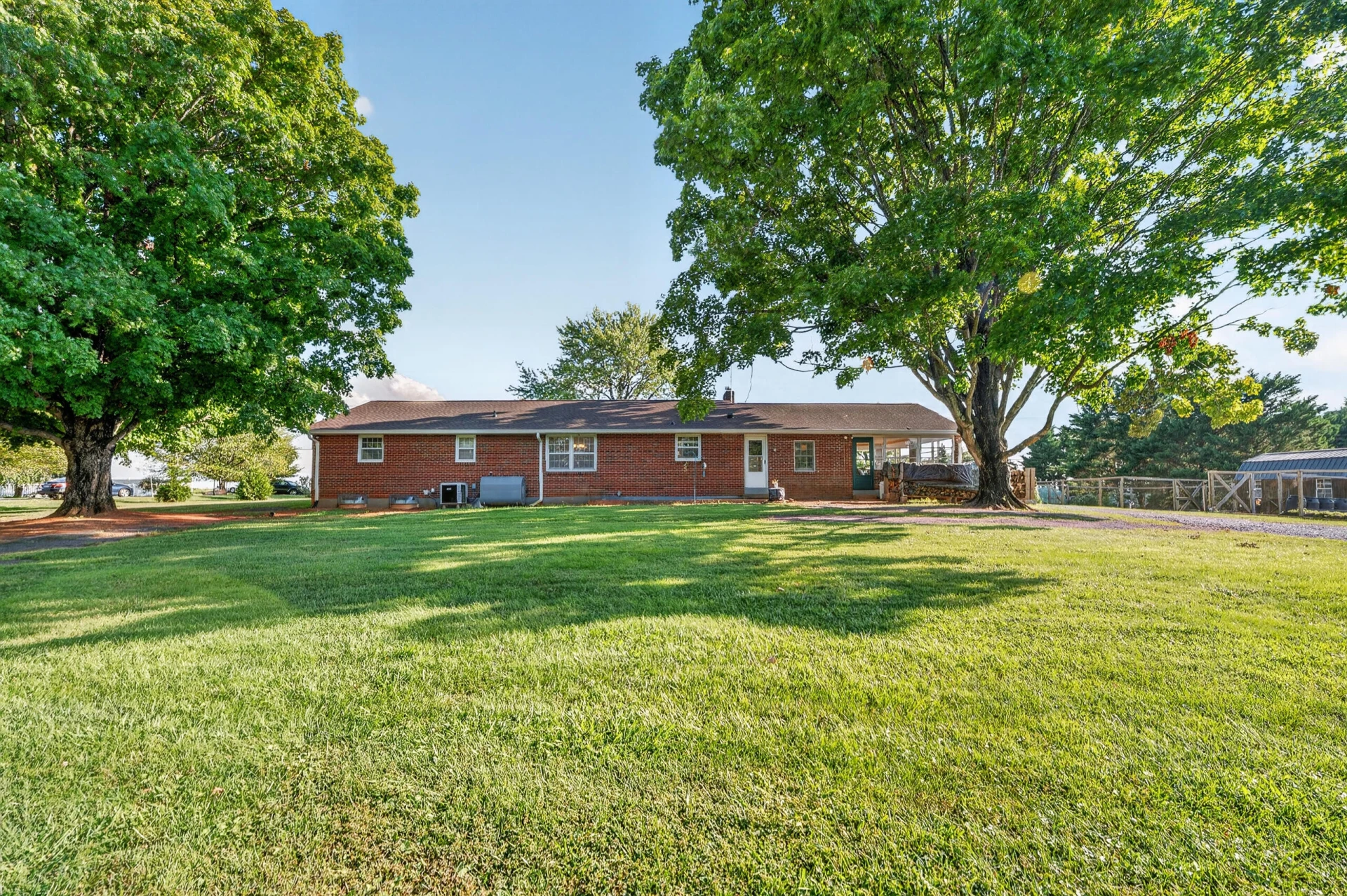 8450 Forest RD - Photo 59
