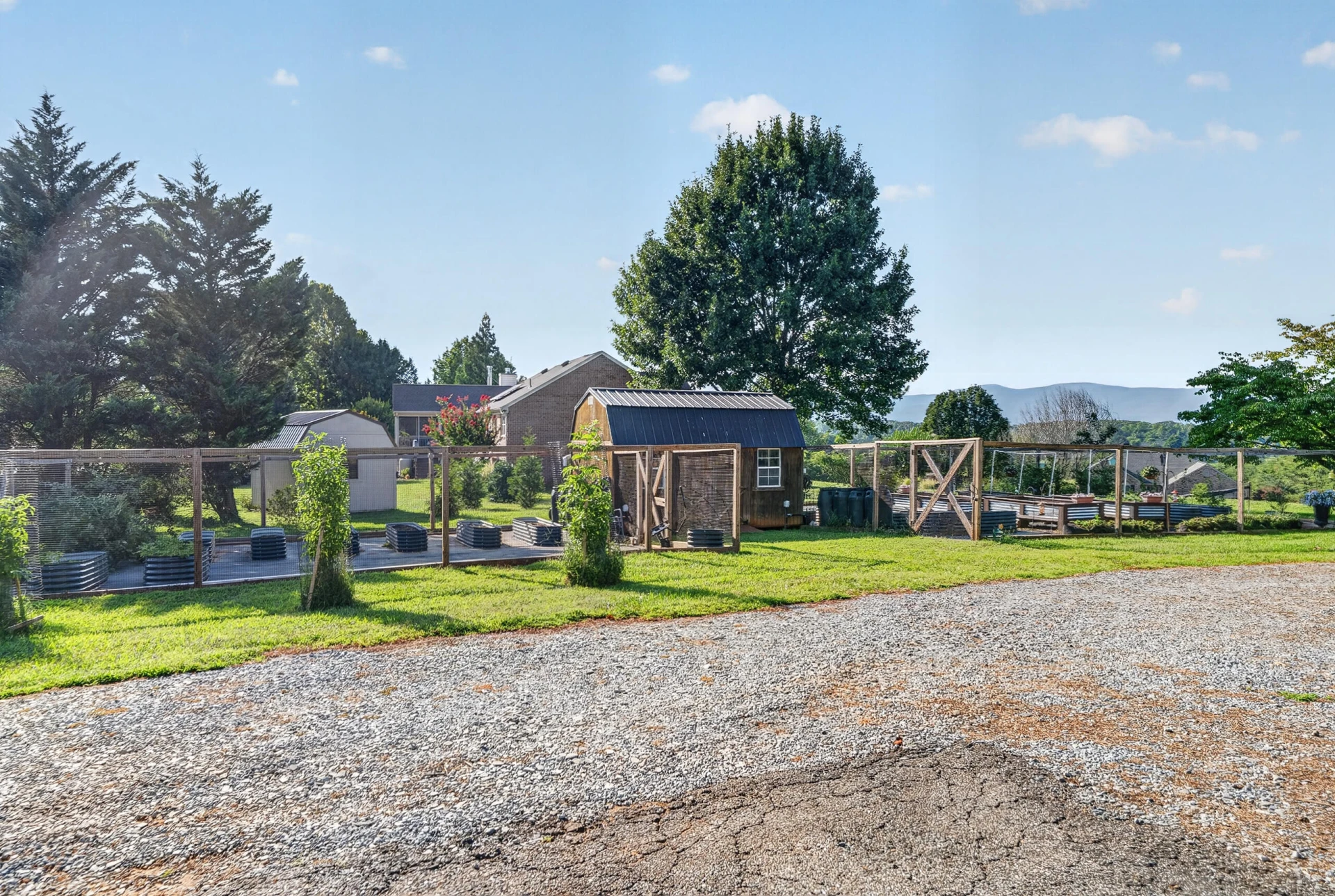 8450 Forest RD - Photo 64