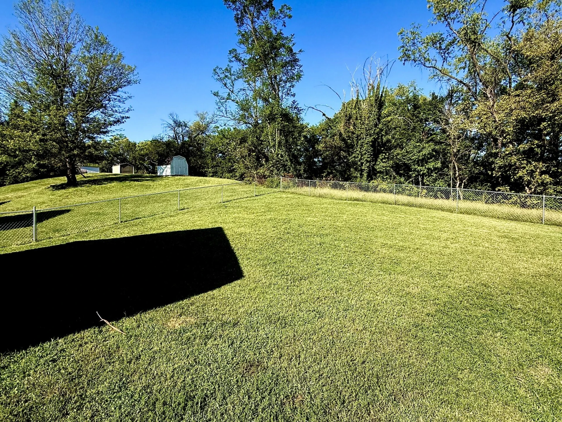 1354 Eastgate AVE NE - Photo 4