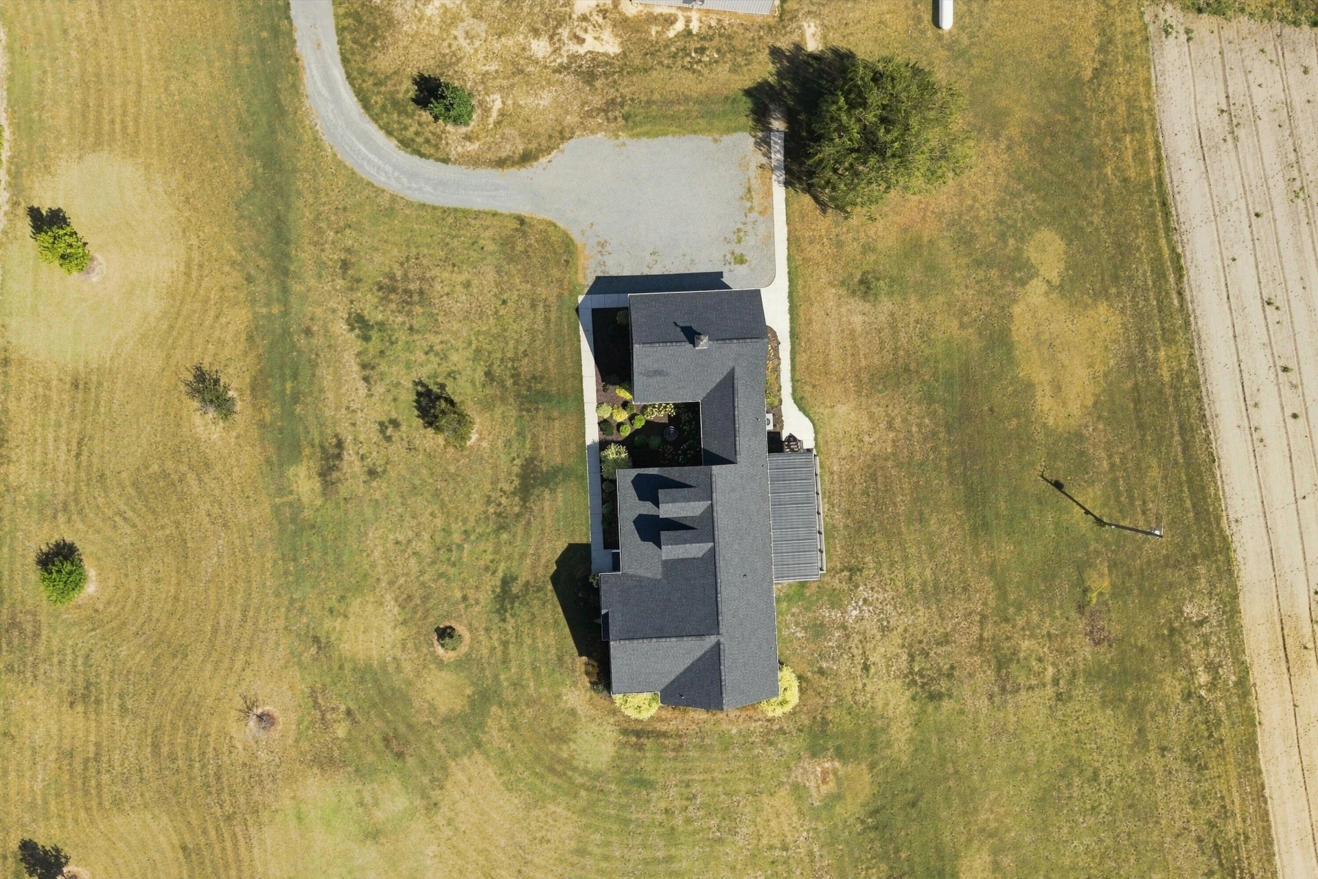 1436 Farmers RD - Photo 6