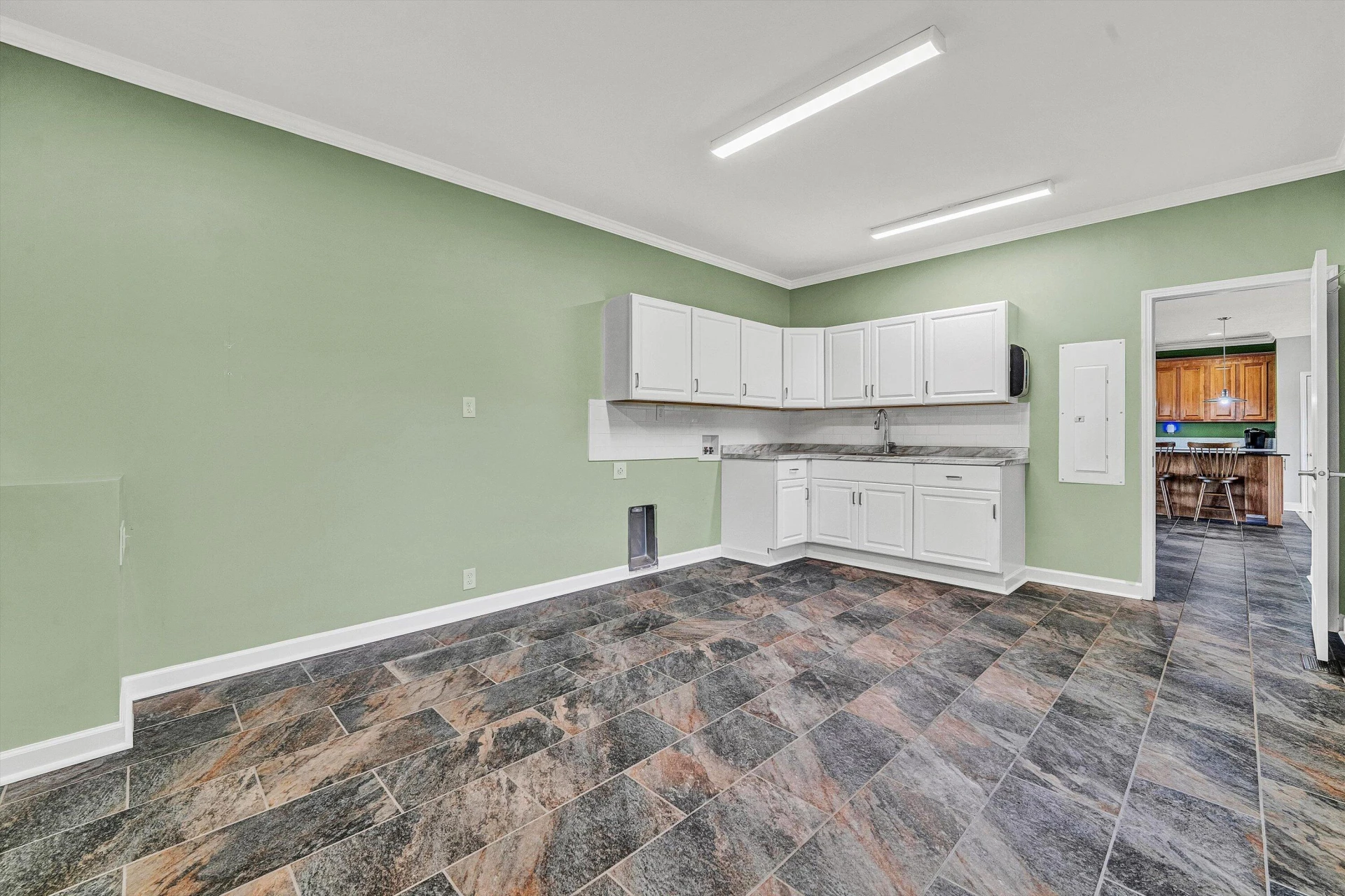 1436 Farmers RD - Photo 17