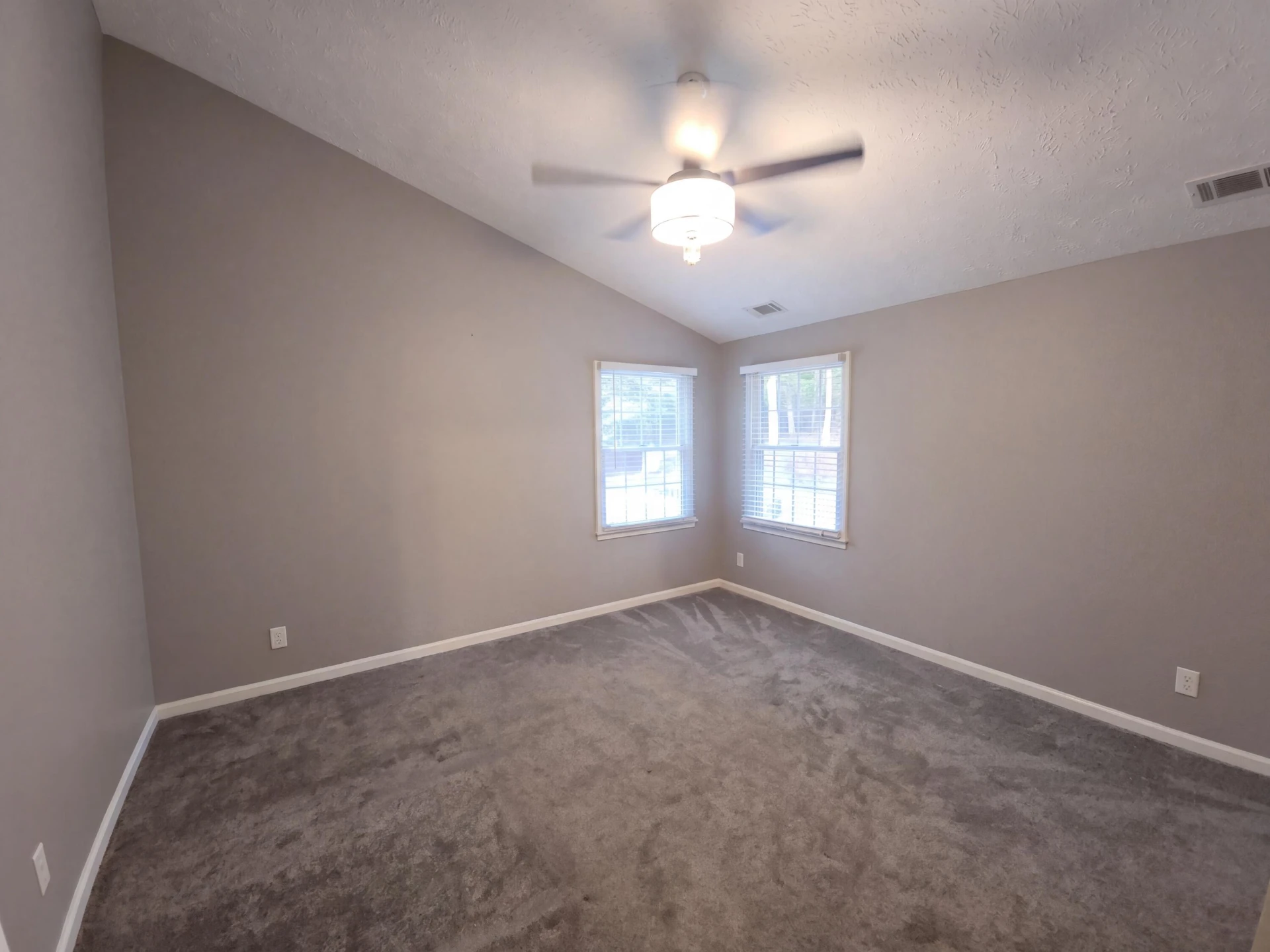 163 Bluebonnet DR - Photo 18
