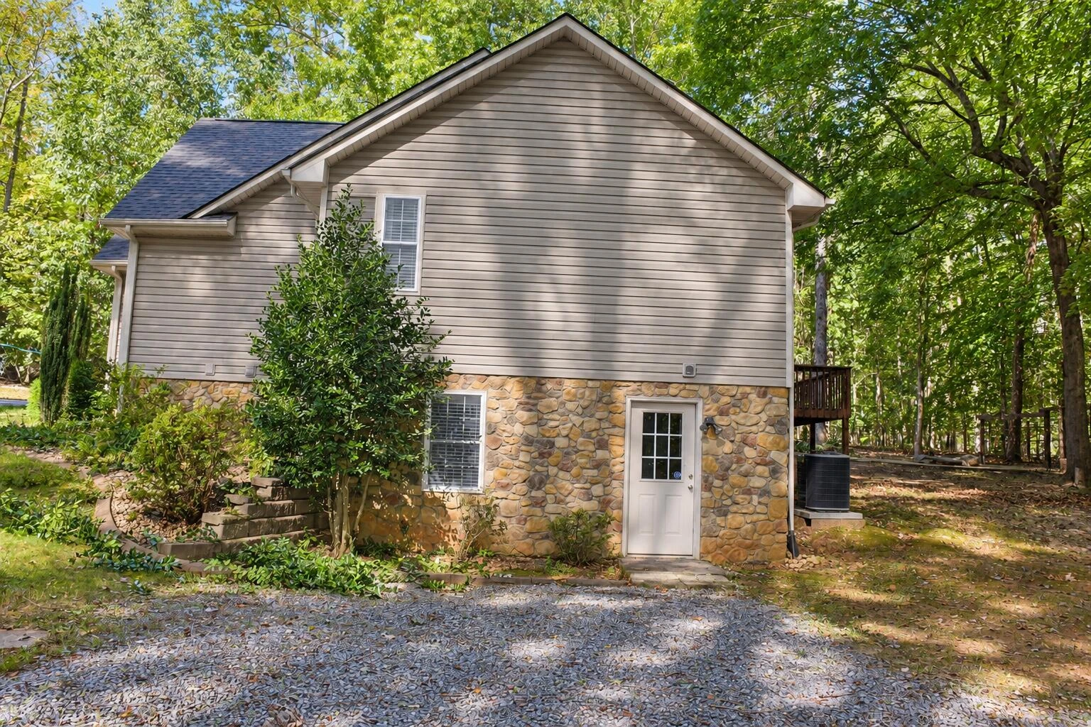 3315 Scruggs RD - Photo 15