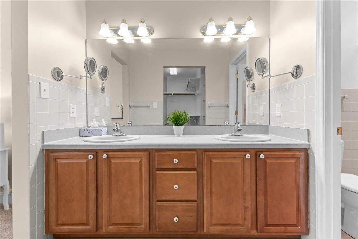 8413 Pine Hill LN - Photo 19