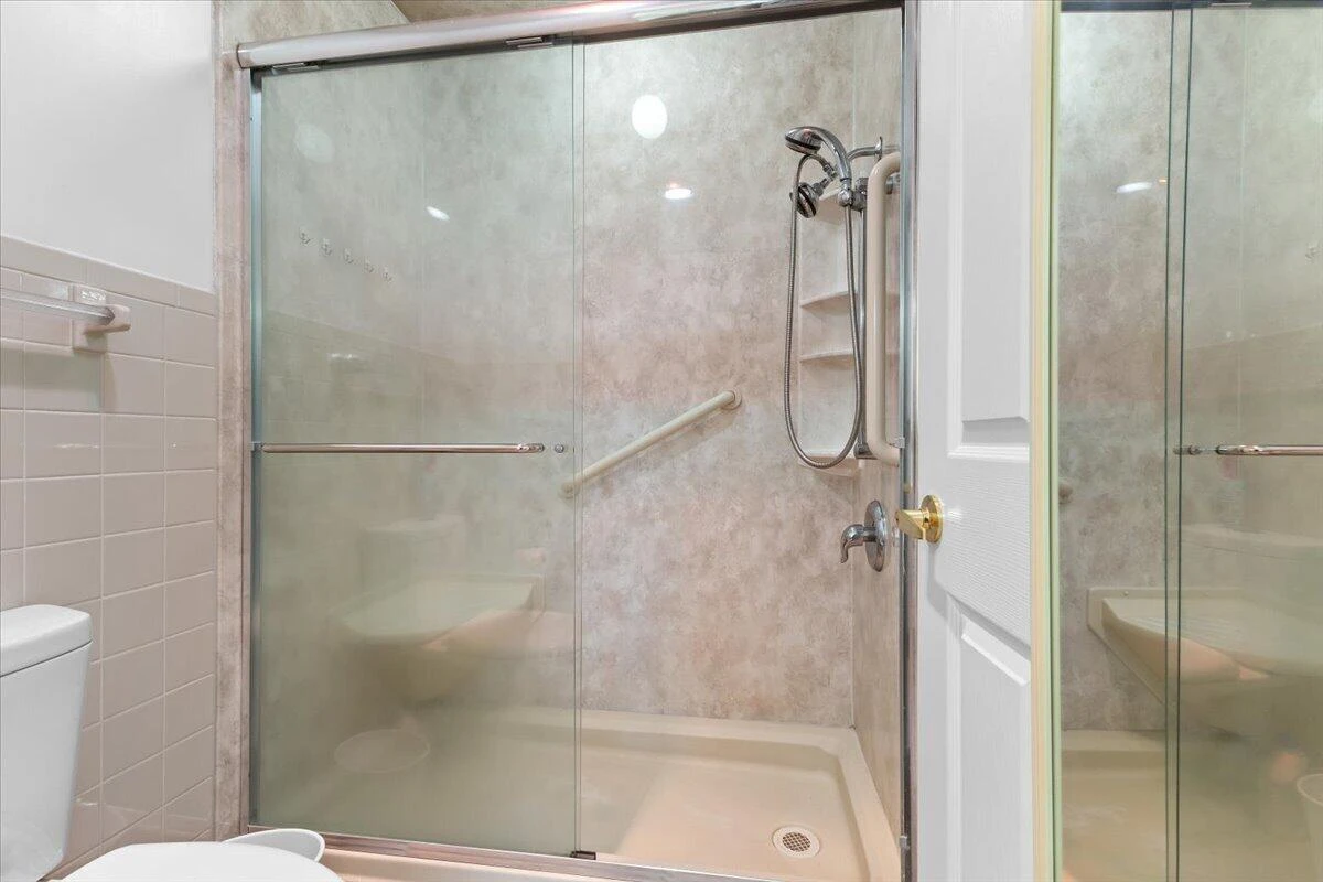 8413 Pine Hill LN - Photo 21