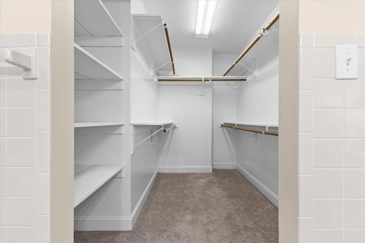 8413 Pine Hill LN - Photo 22