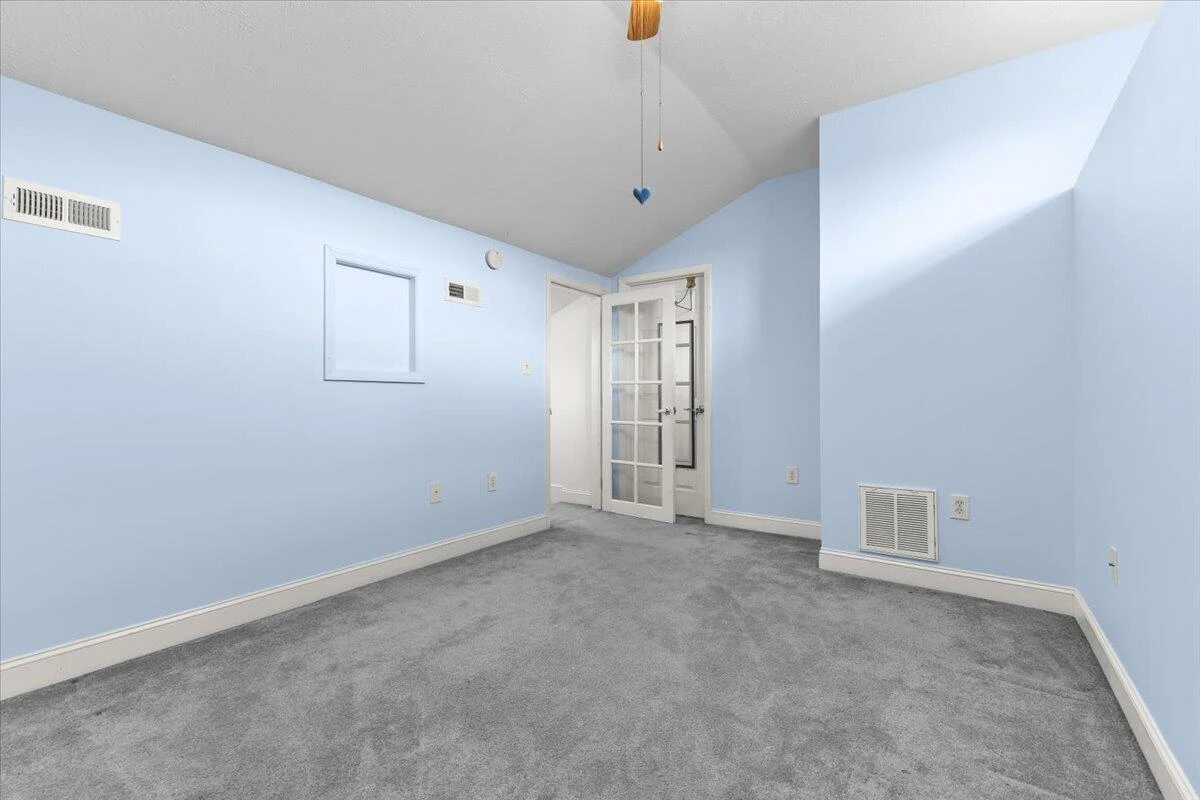 8413 Pine Hill LN - Photo 29