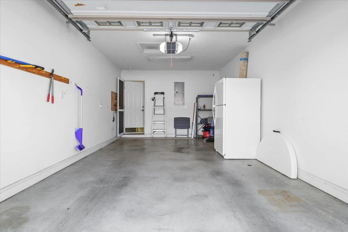 8413 Pine Hill LN - Photo 31
