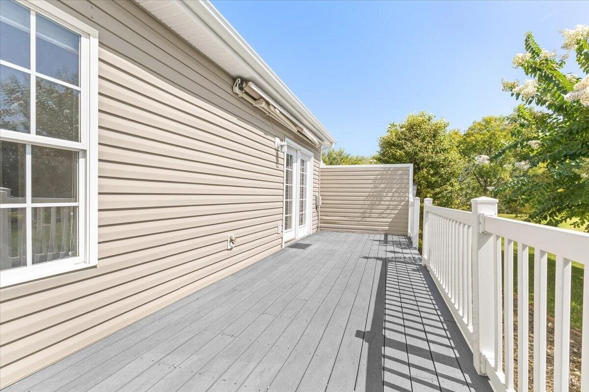 8413 Pine Hill LN - Photo 34