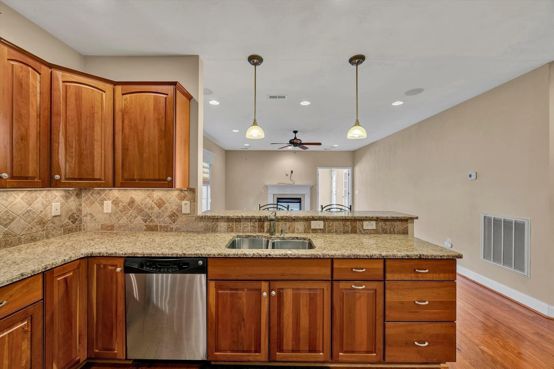 403 Deer Run CIR - Photo 12