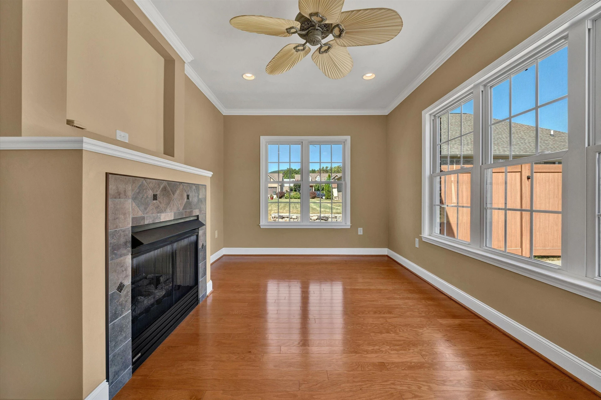 403 Deer Run CIR - Photo 16