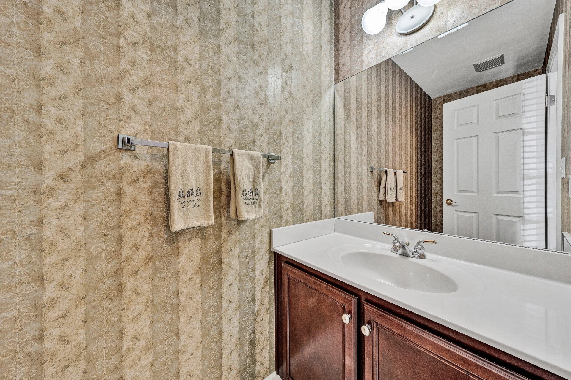 515 Cambridge CT #UNIT F5 - Photo 28