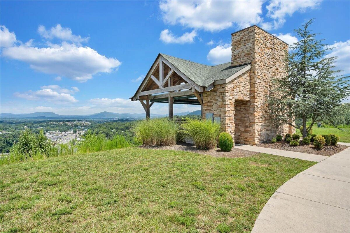 5426 The Peaks DR ## 103 - Photo 33