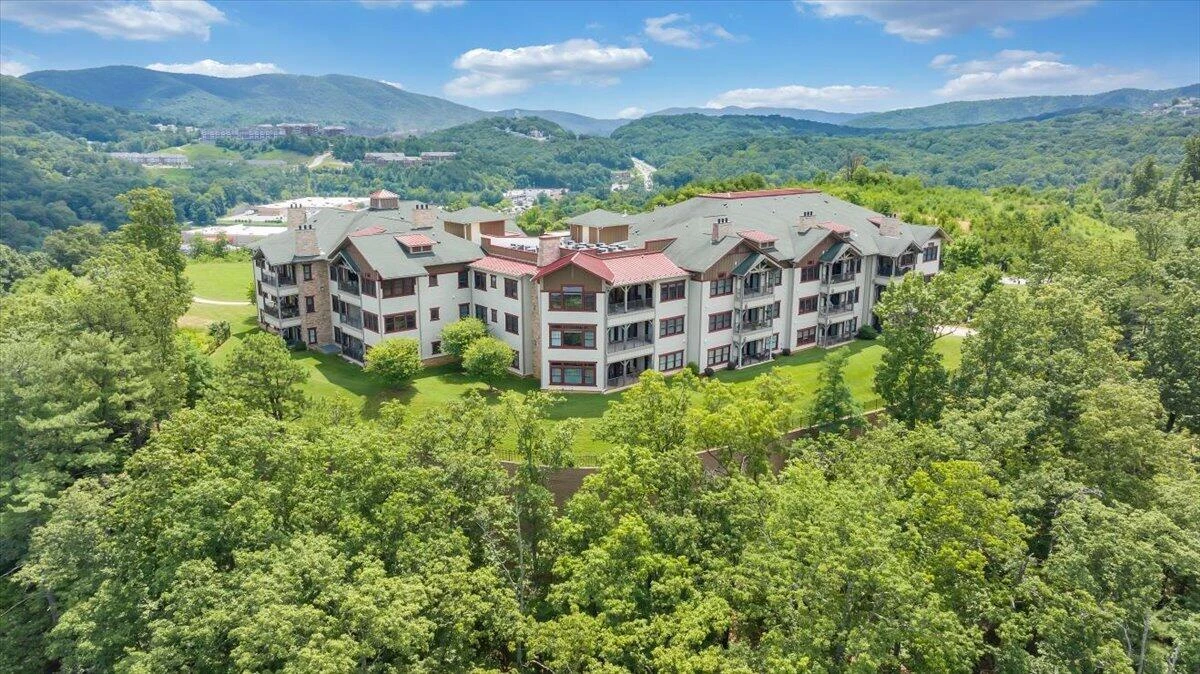 5426 The Peaks DR ## 103 - Photo 41