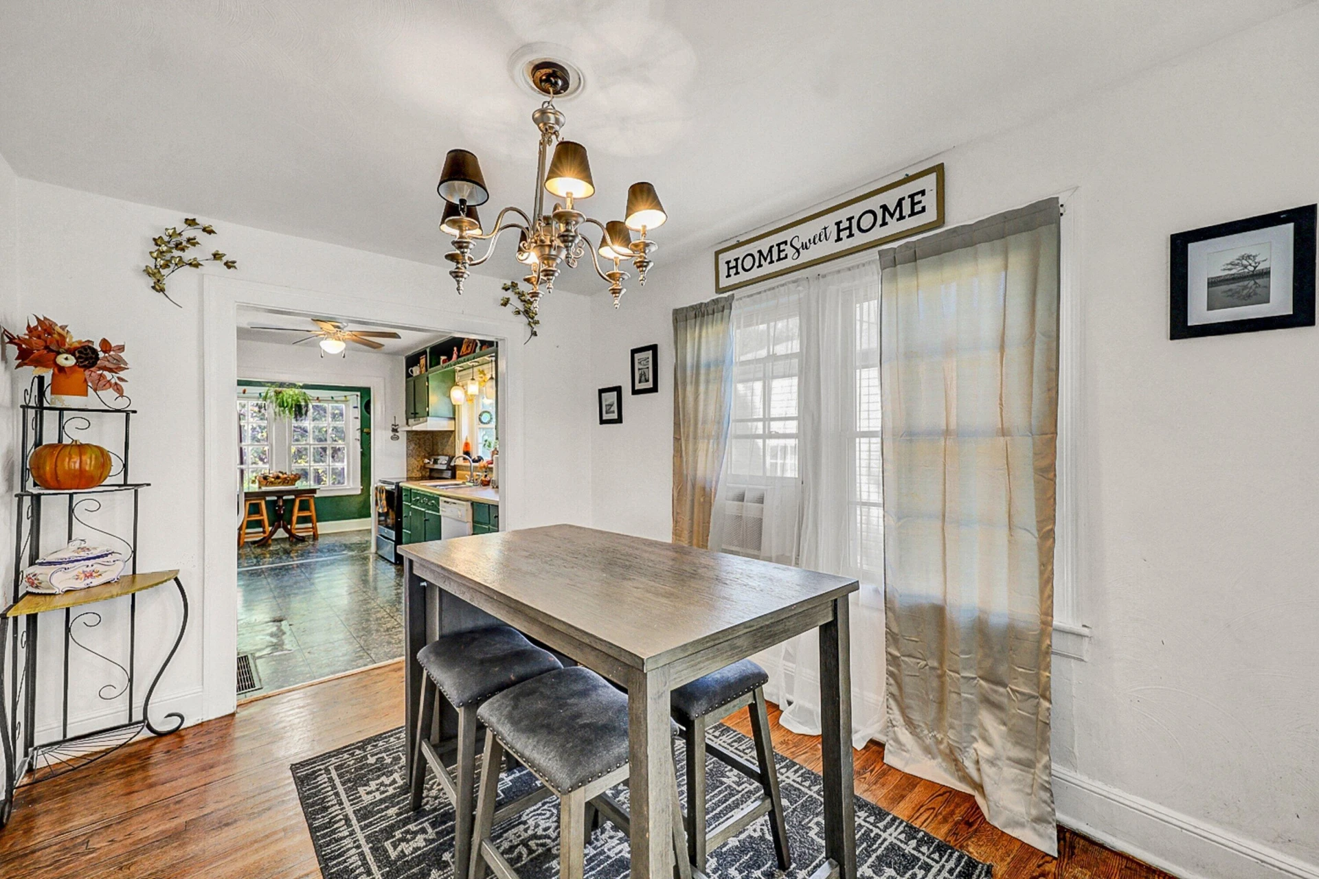 55 Wilson ST - Photo 4