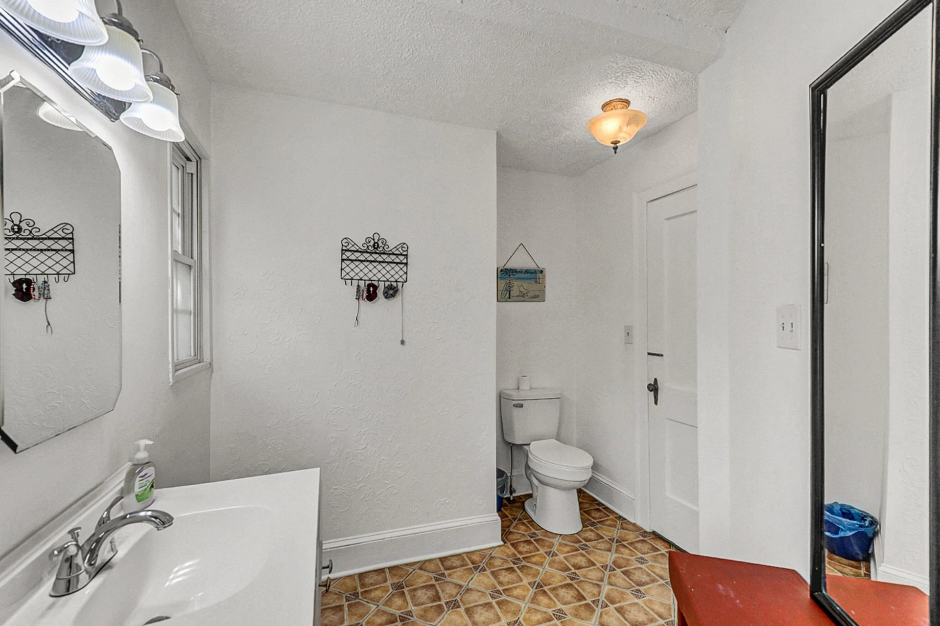 55 Wilson ST - Photo 12