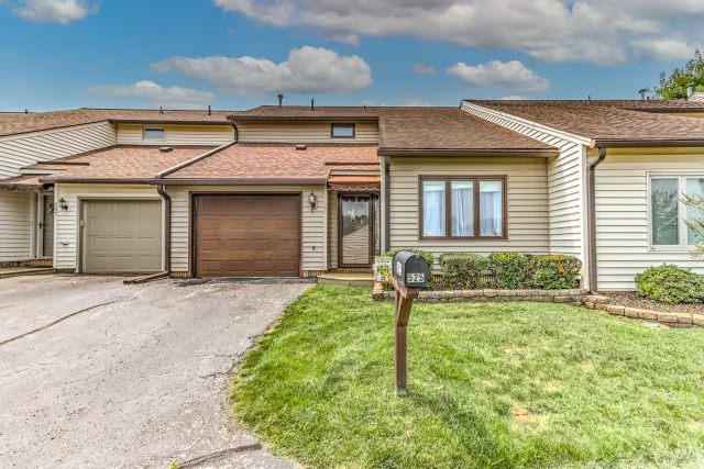 525 Dillon DR