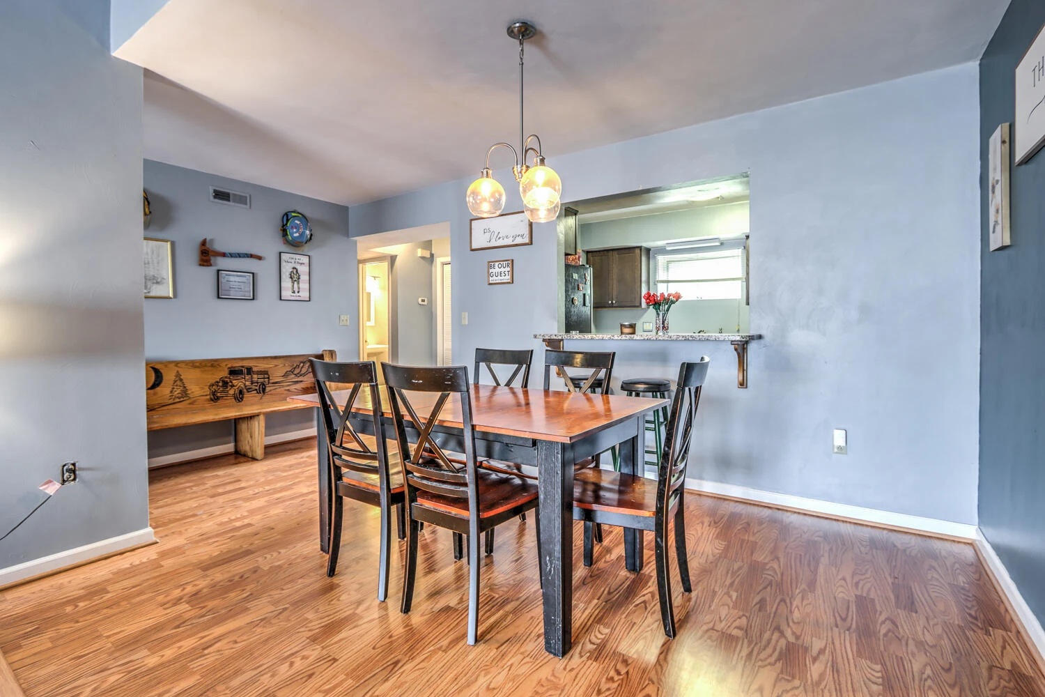 525 Dillon DR - Photo 6