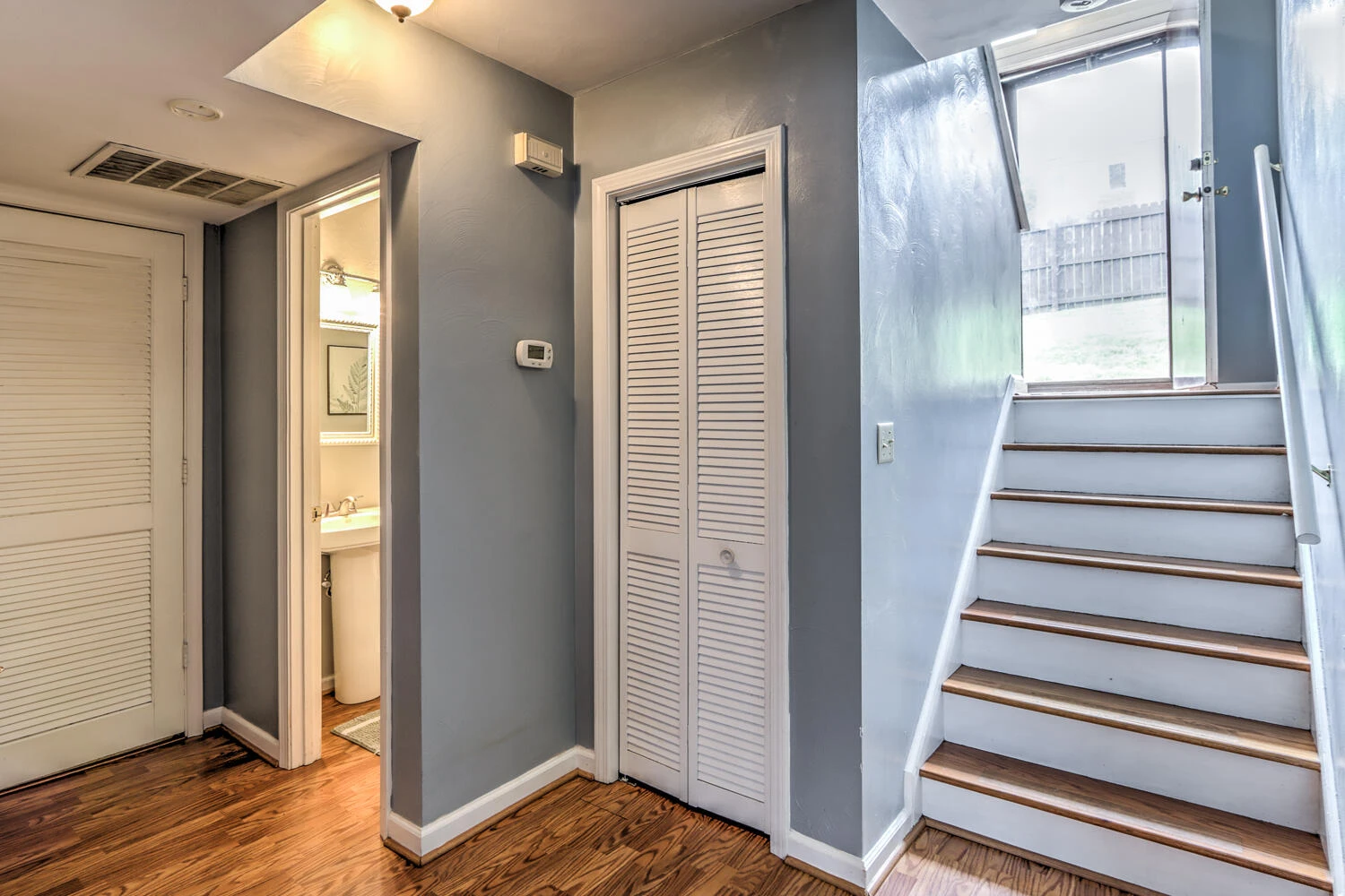 525 Dillon DR - Photo 17