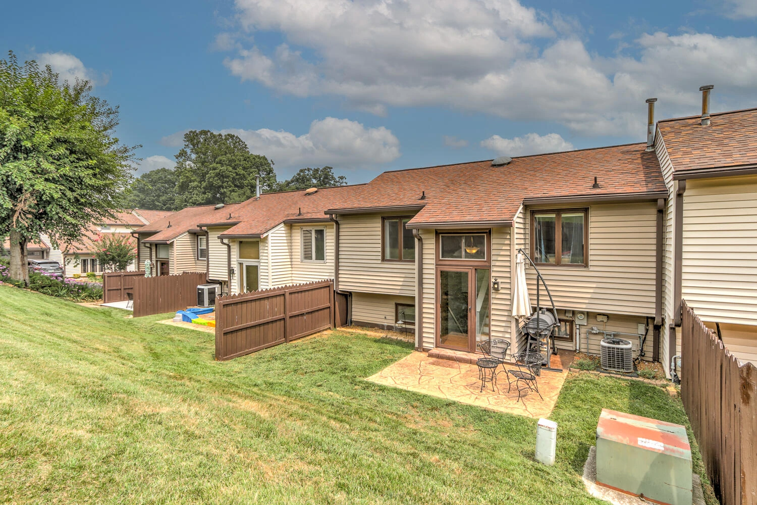 525 Dillon DR - Photo 30