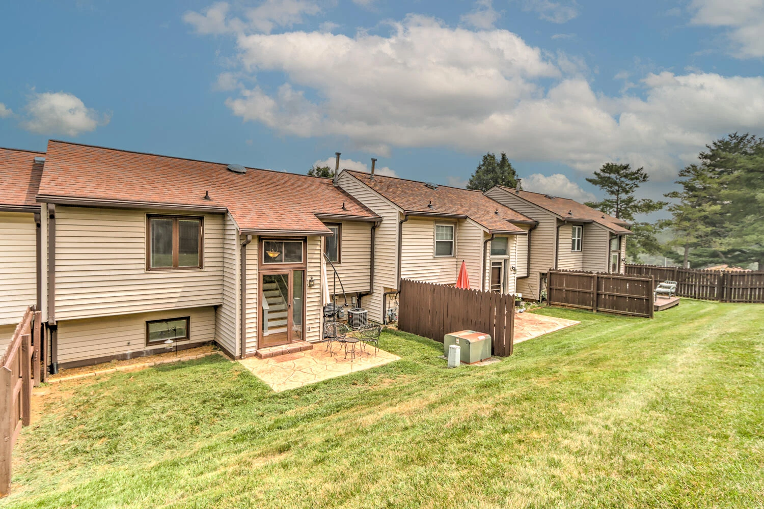 525 Dillon DR - Photo 31