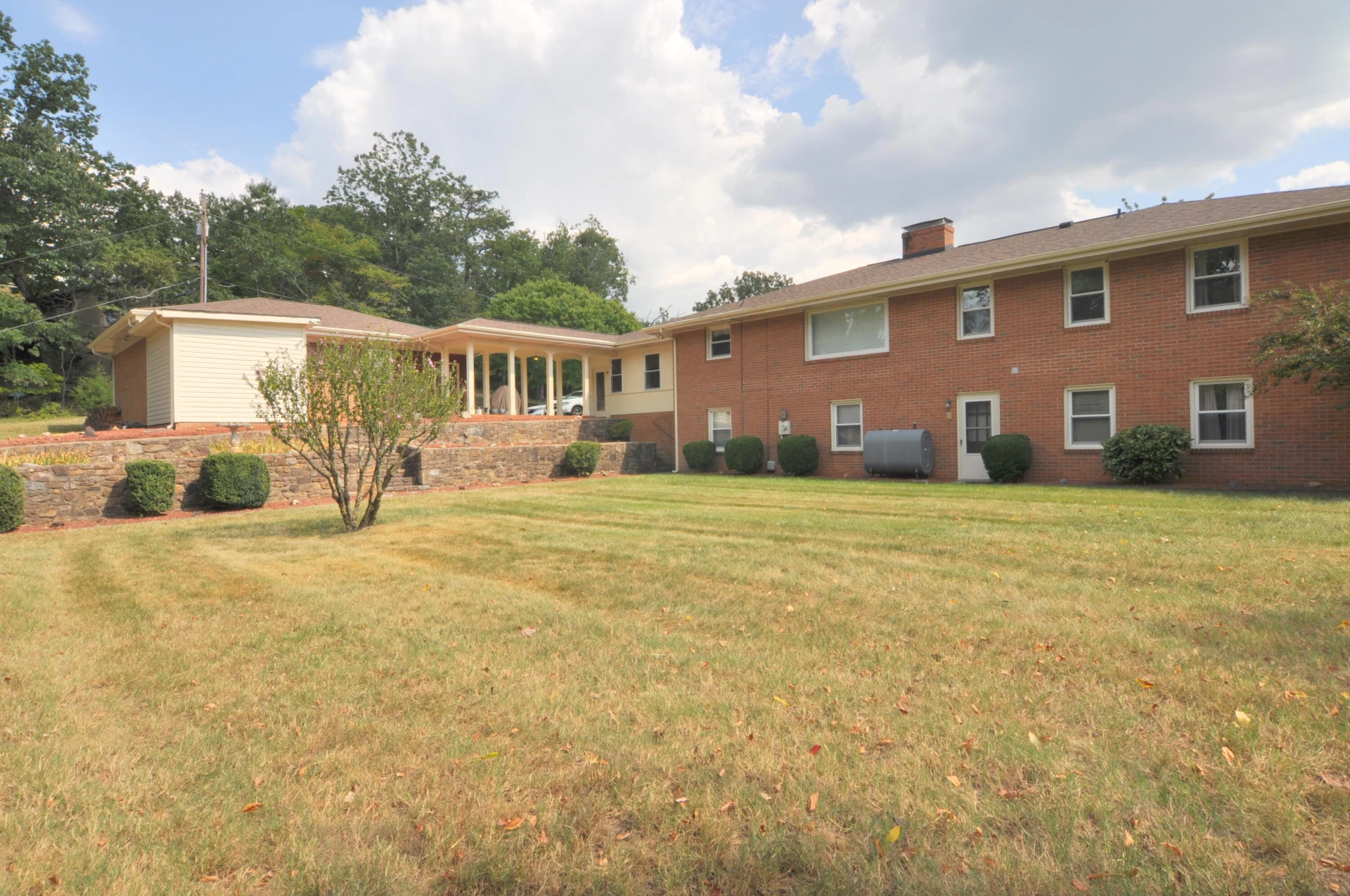 1872 Oak DR - Photo 17