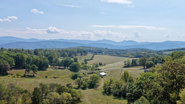 576 Alpine RD, Buchanan, VA, 24066