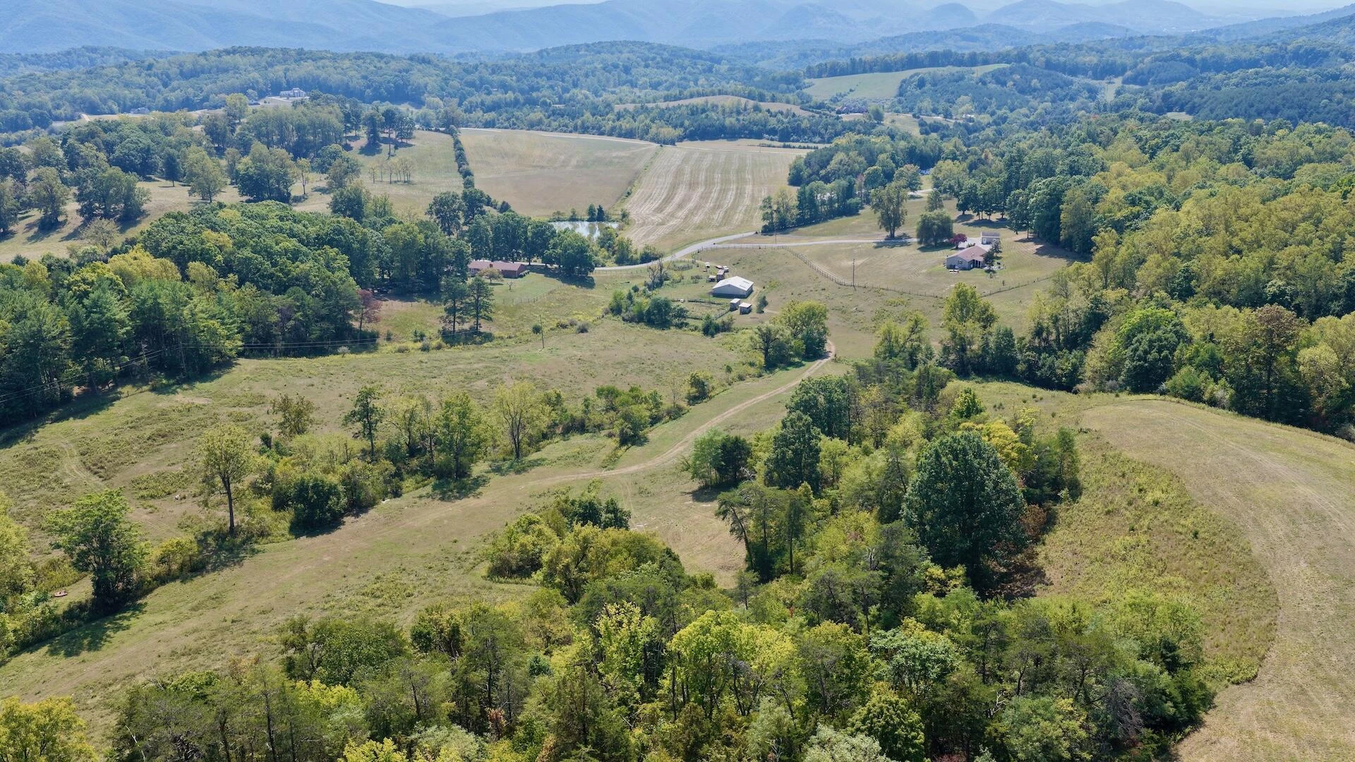 576 Alpine RD - Photo 6