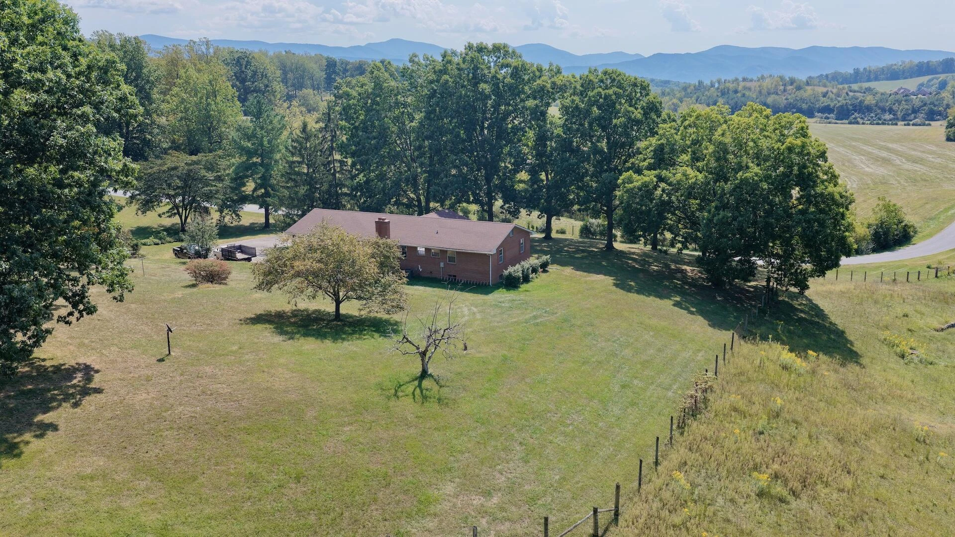 576 Alpine RD - Photo 69