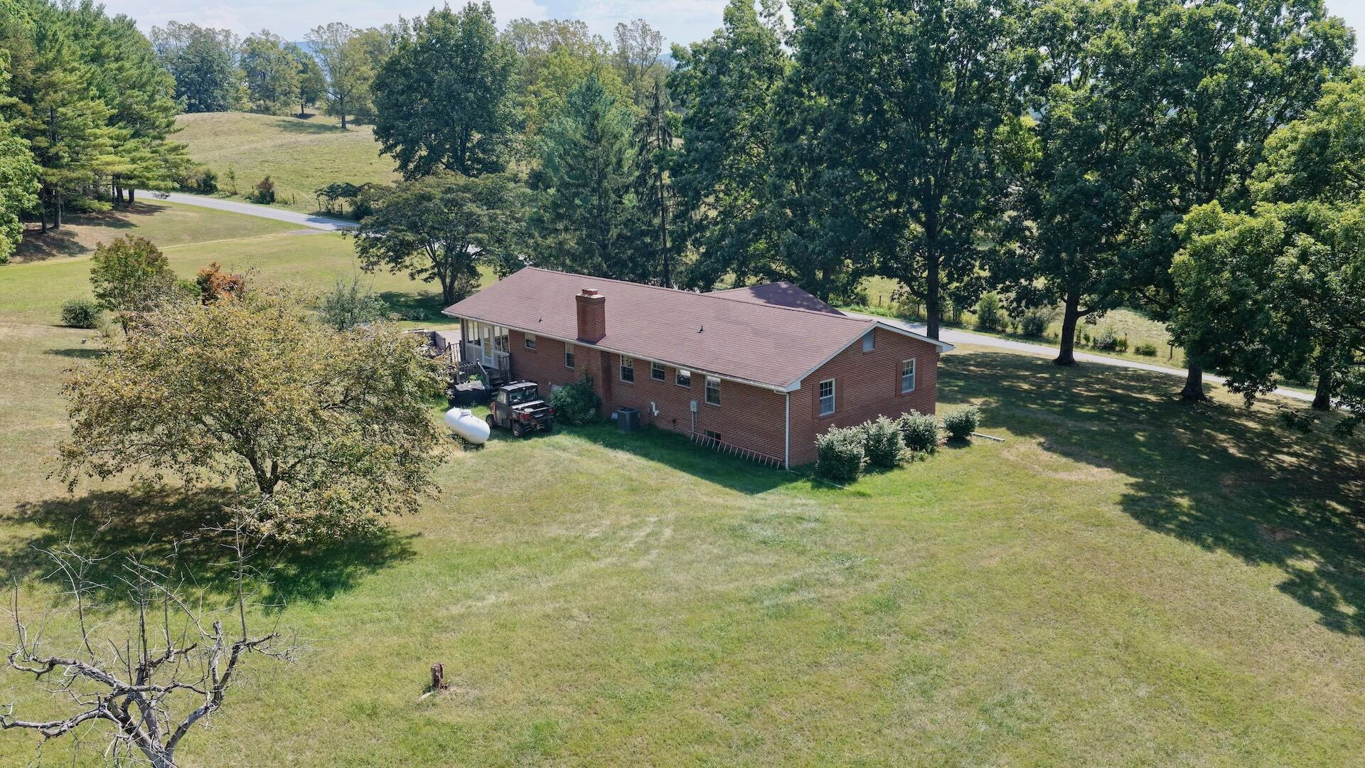 576 Alpine RD - Photo 70