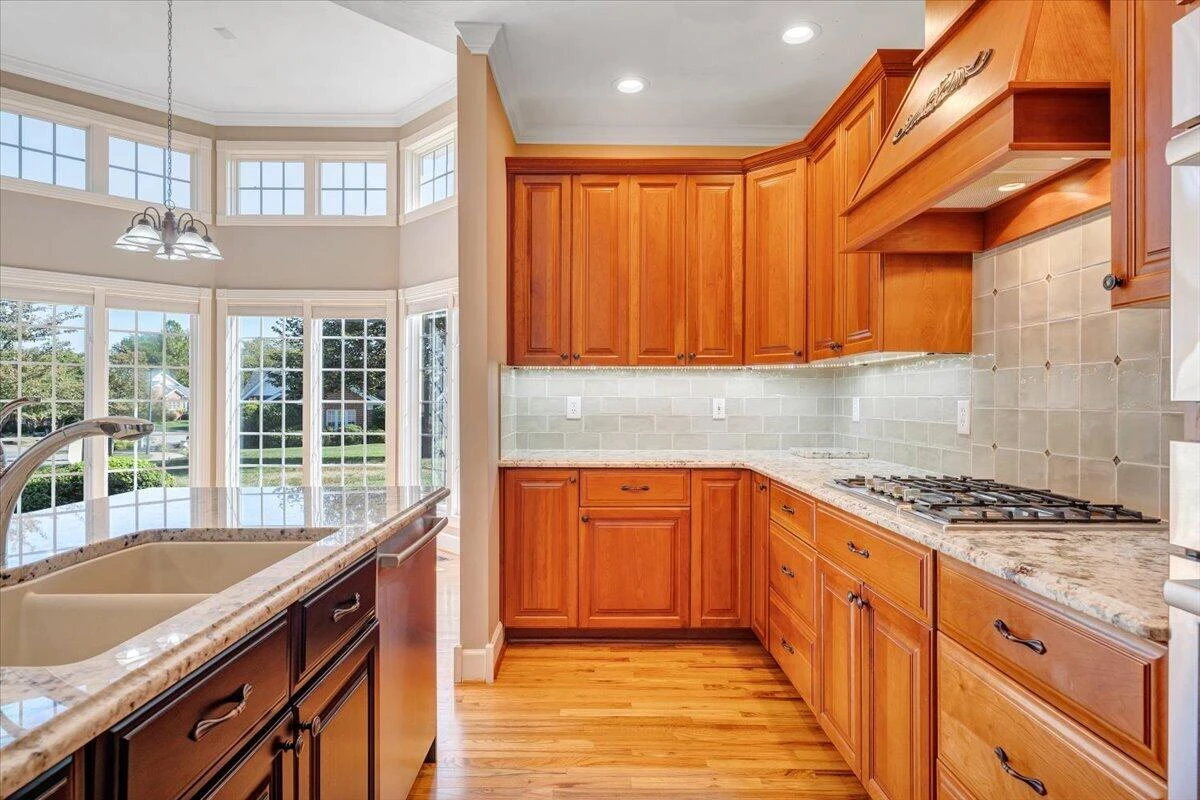 3358 SW Kingsbury CIR - Photo 7