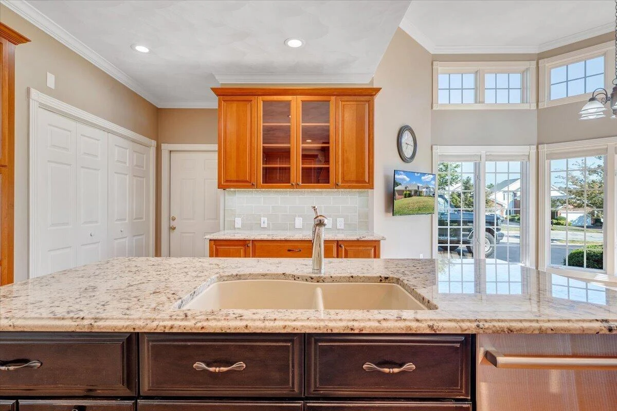 3358 SW Kingsbury CIR - Photo 11