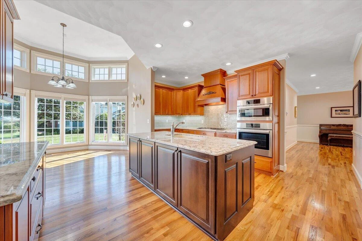 3358 SW Kingsbury CIR - Photo 5