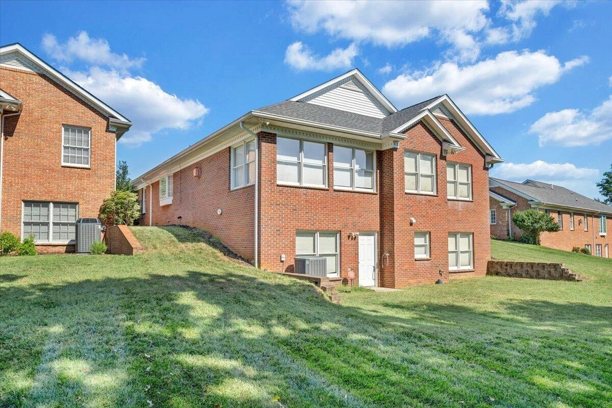 3358 SW Kingsbury CIR - Photo 47