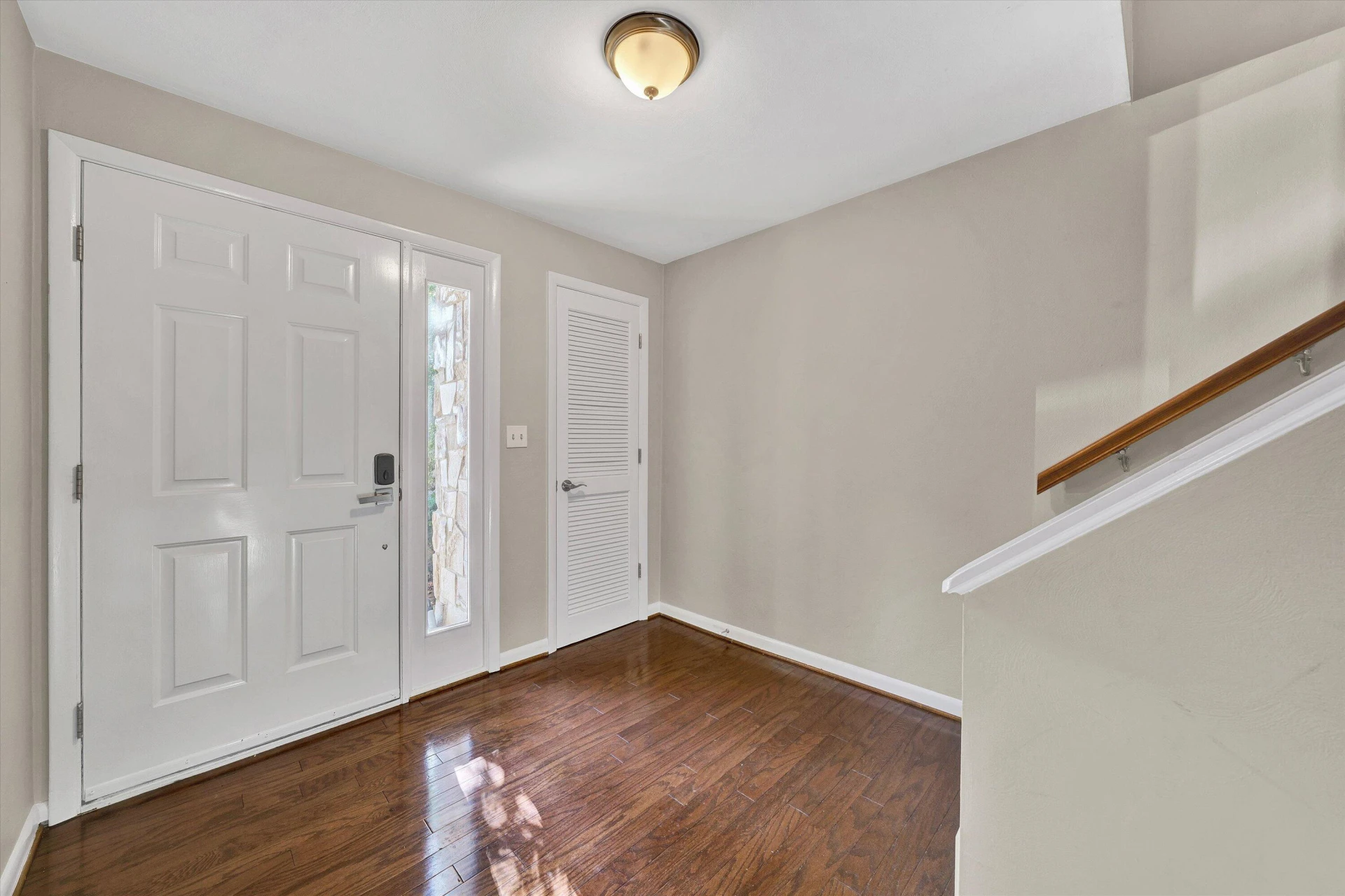 3426 Londonderry CT - Photo 4