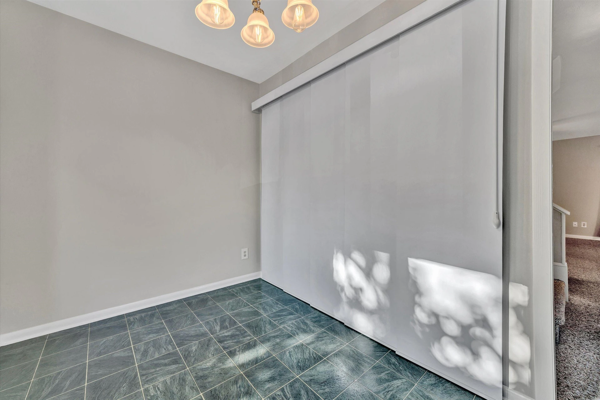 3426 Londonderry CT - Photo 12