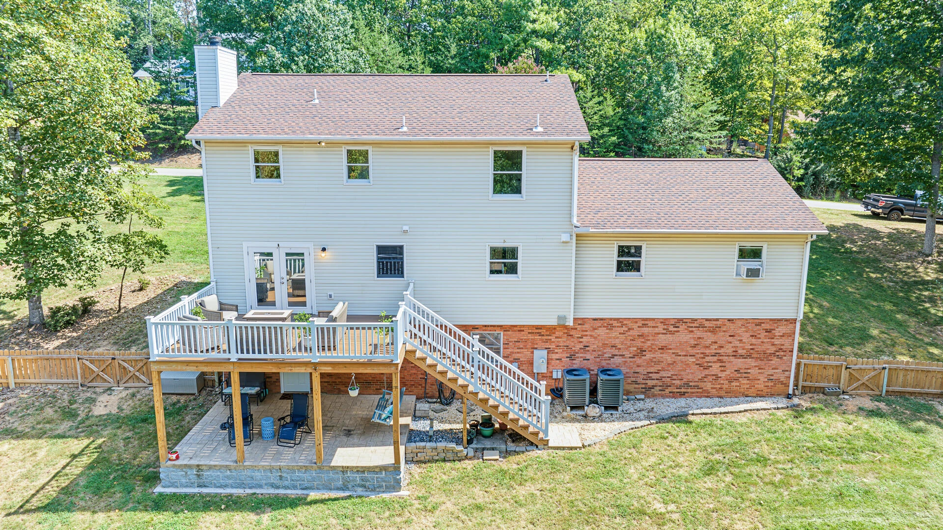 121 Oak Ridge CT - Photo 6